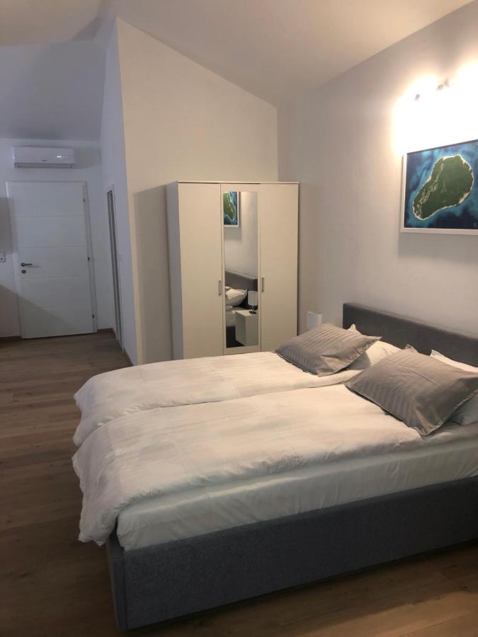 Korkyra Fit Suites -Free Gym Корчула Екстер'єр фото