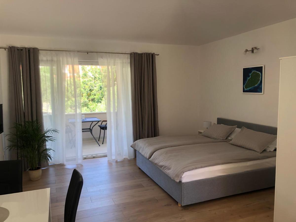 Korkyra Fit Suites -Free Gym Корчула Екстер'єр фото