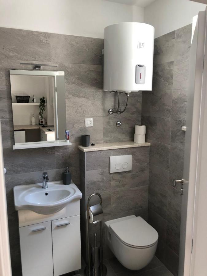 Korkyra Fit Suites -Free Gym Корчула Екстер'єр фото